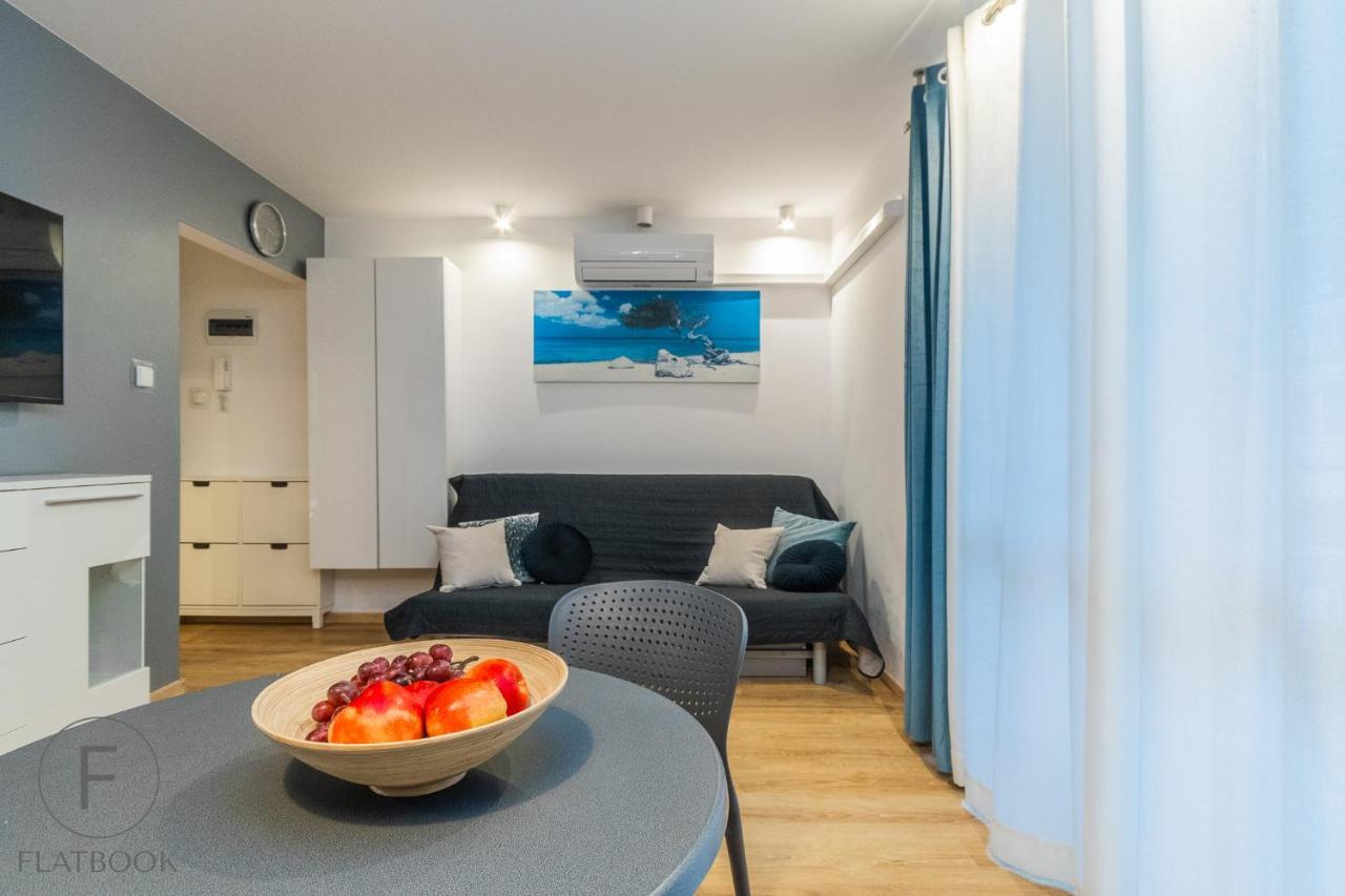 Flatbook Apartmenty - Apartment